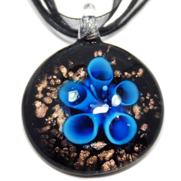 Reef Blue Flower Glass Jewelry Set (Necklace & Earrings) - Picture 4 of 4